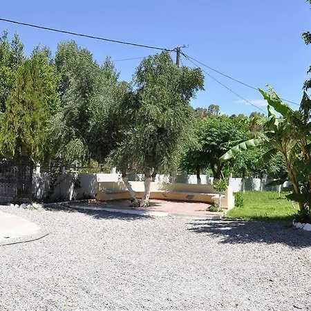 アパート Vlycha *