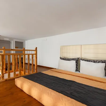 Vlycha Apartamento *