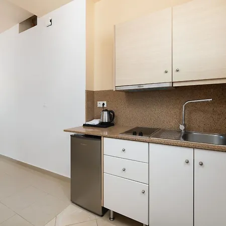 Vlycha Apartamento *