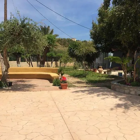 维查海滩公寓酒店 *