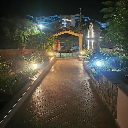Vlycha Apartment