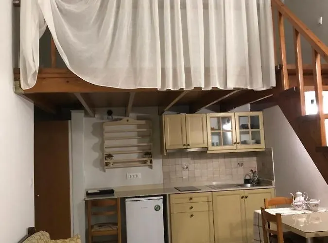 شقة Vlycha لينثوس